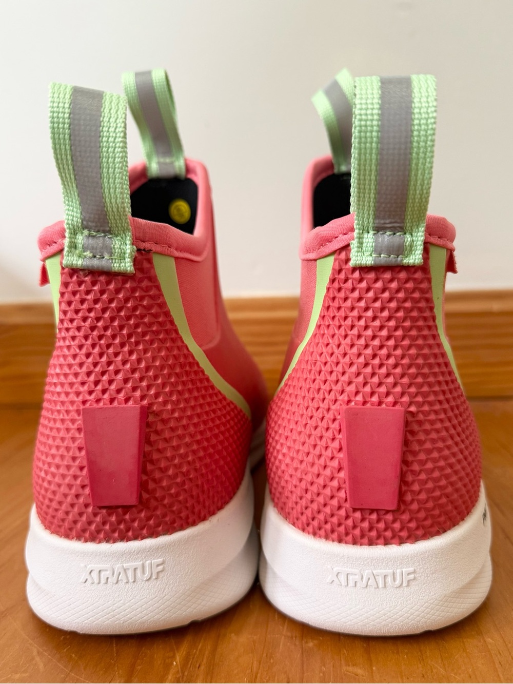 NEW XTRATUF Women's Women's Ankle Sport Deck Boot | Size 9 - Picture 8 of 13